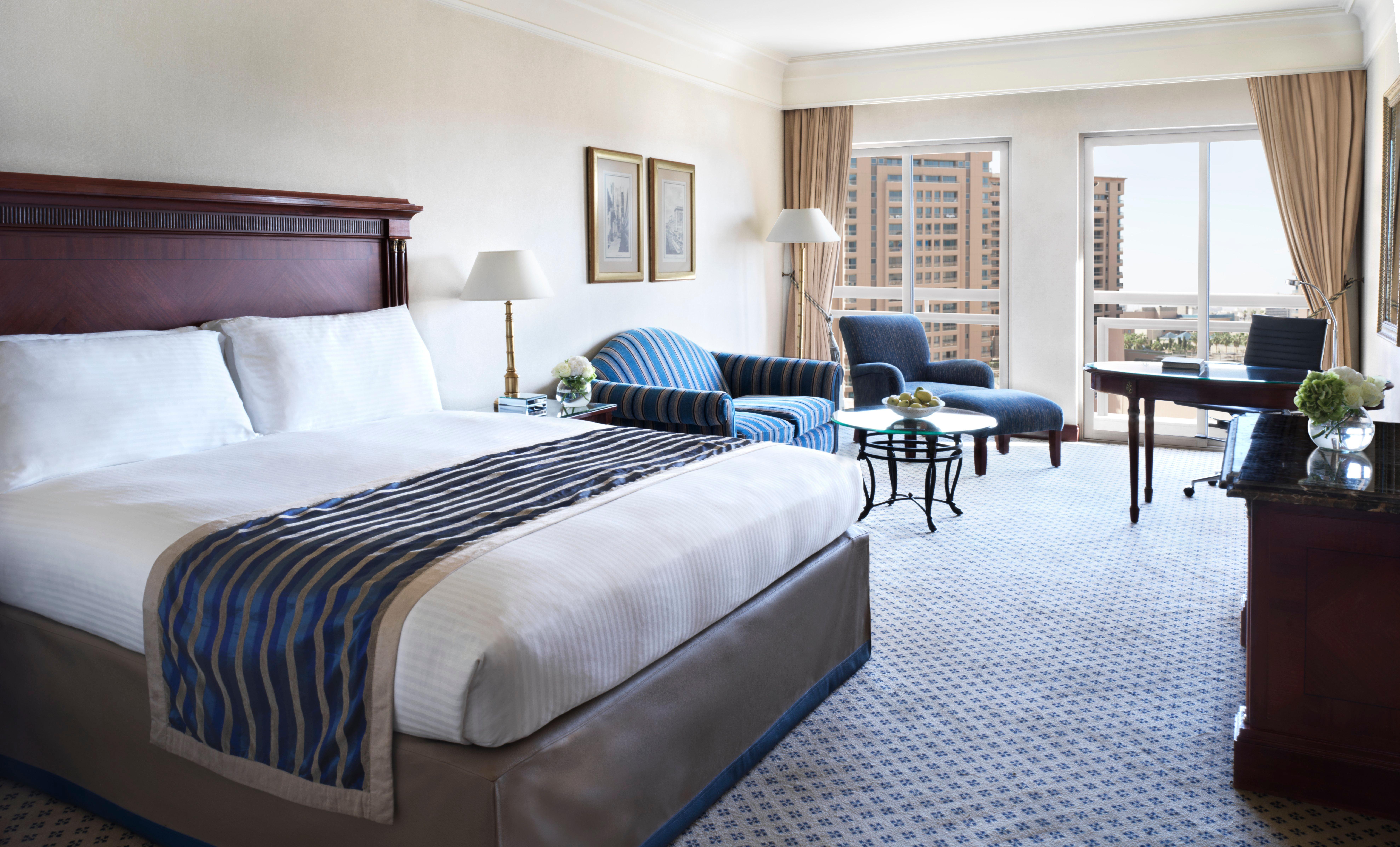 Intercontinental Cairo Citystars By Ihg Экстерьер фото A room at the Four Seasons Hotel in Cairo