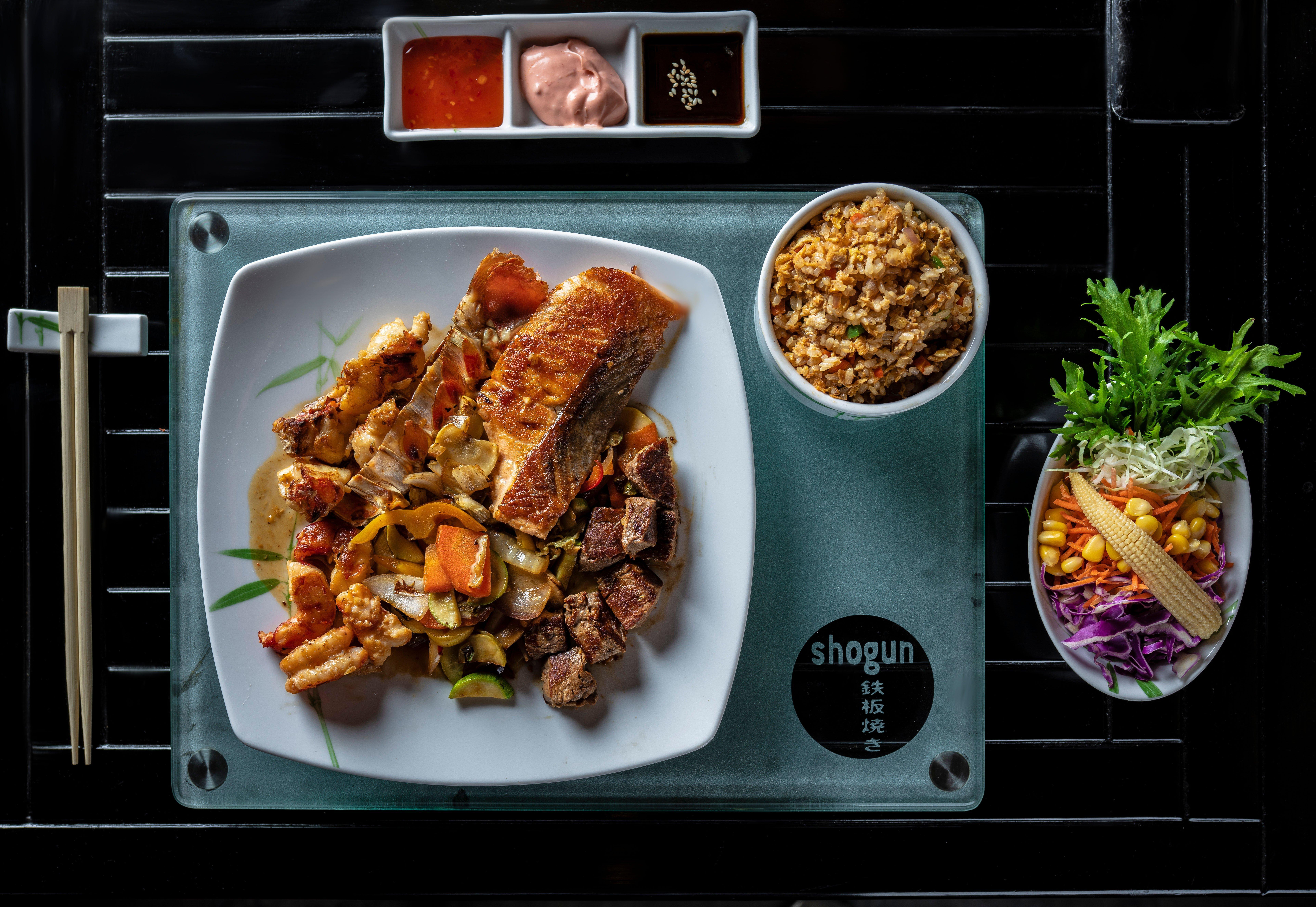 Intercontinental Cairo Citystars By Ihg Экстерьер фото A meal at Shogun
